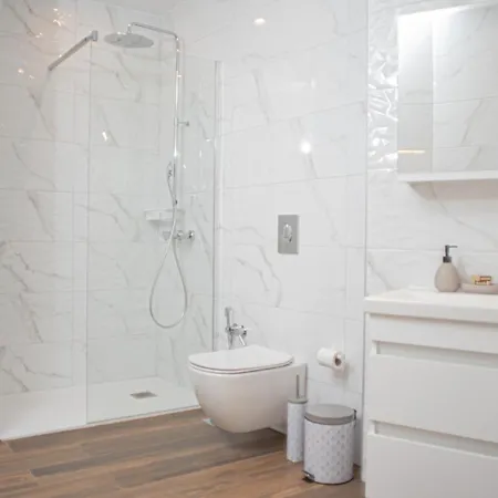 Mystique Boutique 卡兰巴卡