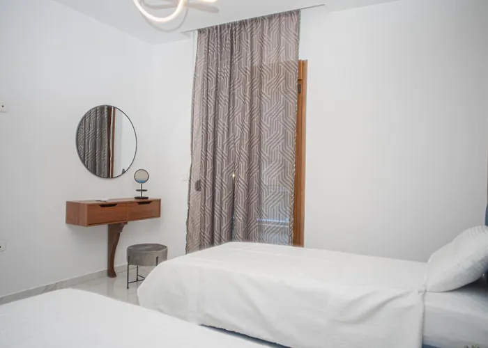 Mystique Boutique * Kalambaka